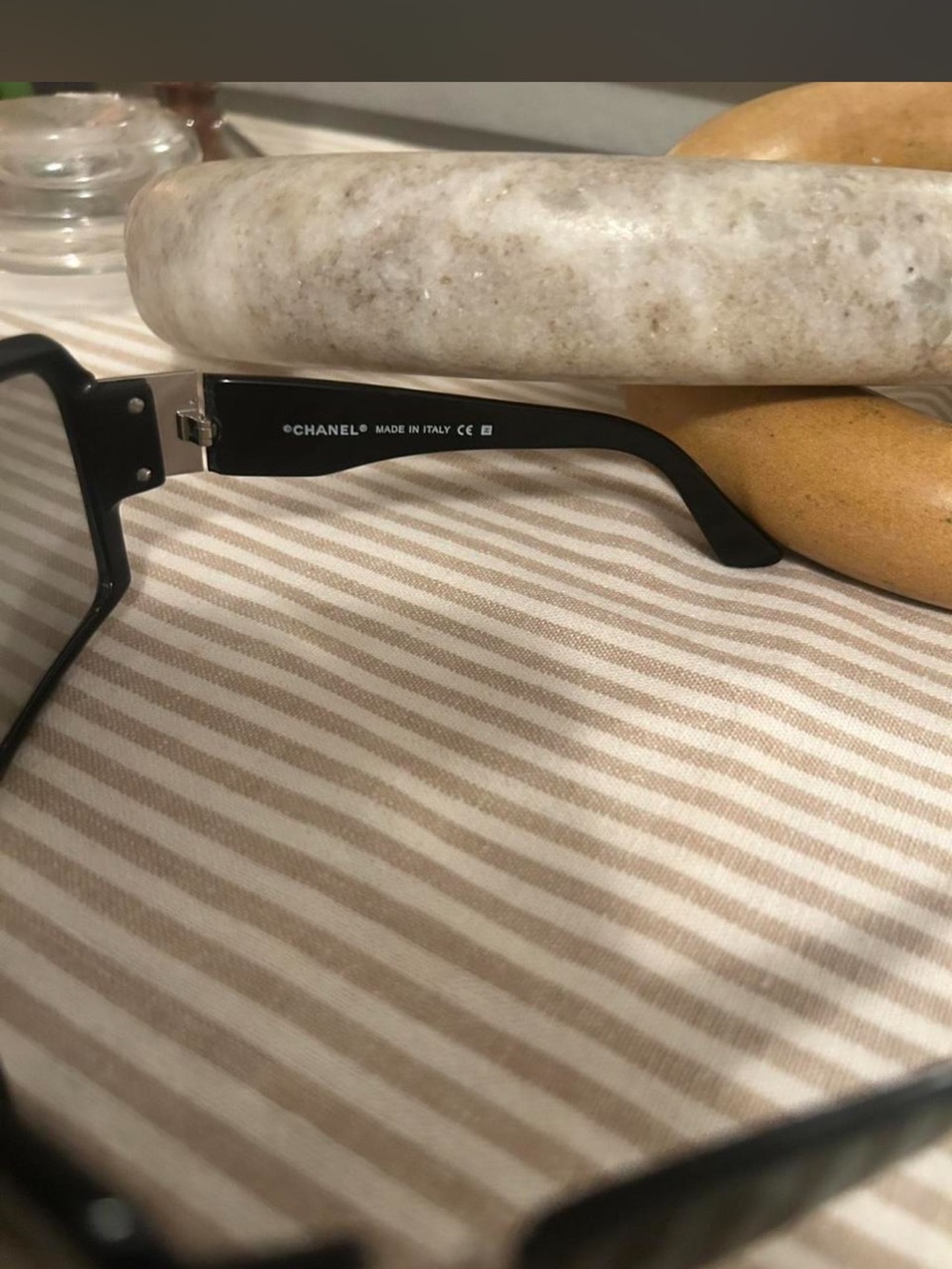 Chanel rhinestone sunglasses - Picture 2 of 7